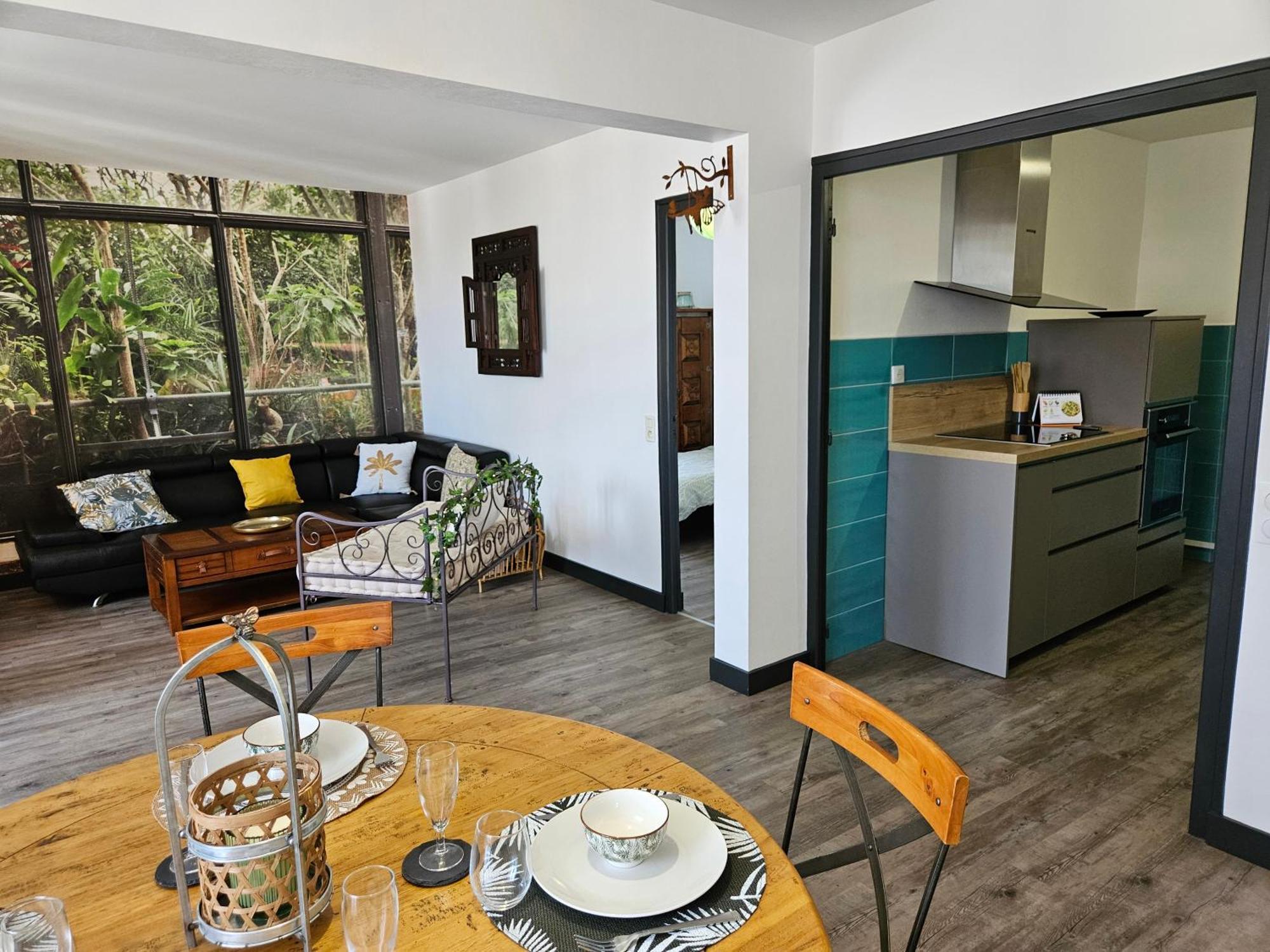 Appartement Le Jardin Imaginaire Champagnole Bagian luar foto